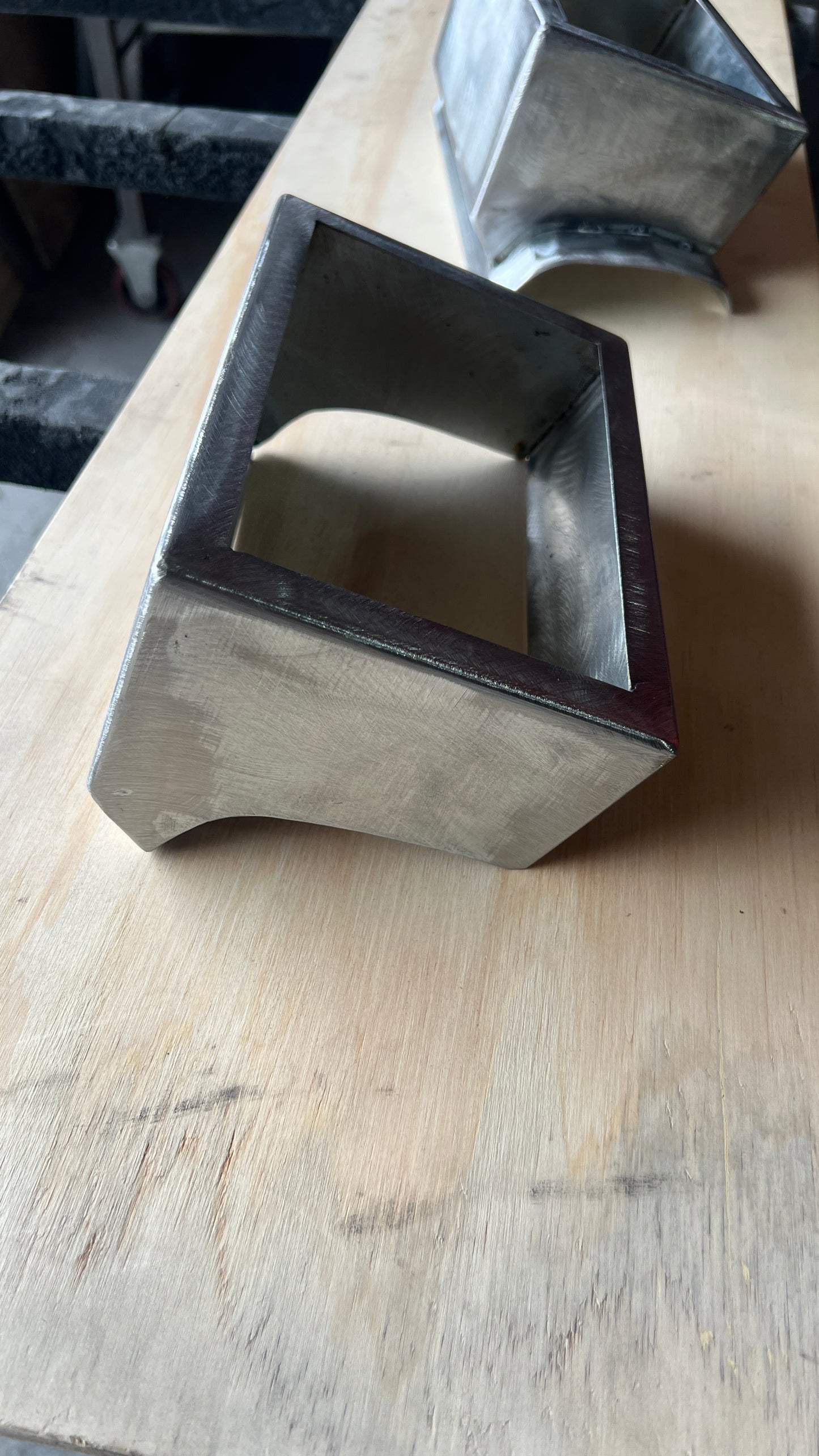 SUPPORTO PER STEREO 2DIN