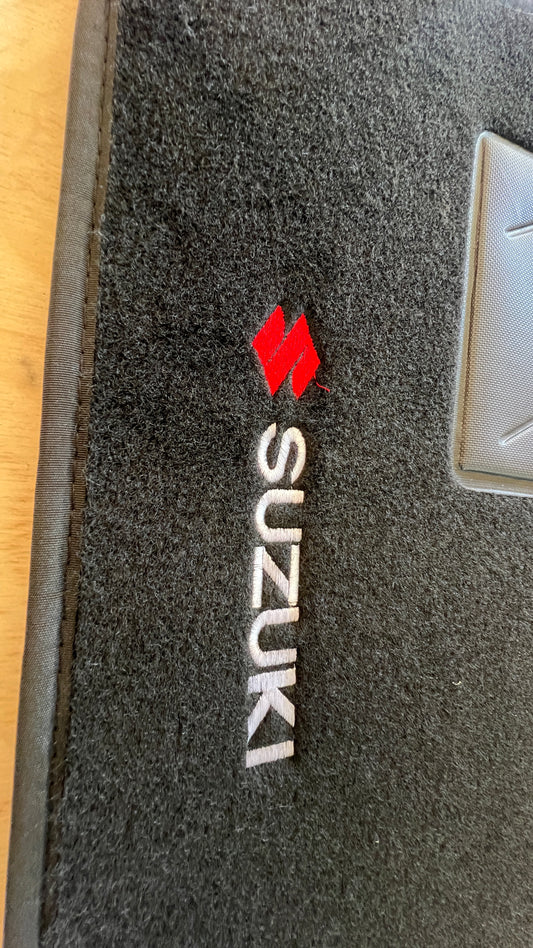 KIT TAPPETINI Suzuki